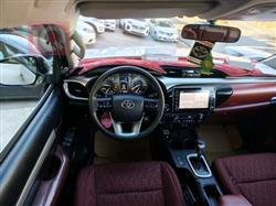 تويوتا هايلوكس